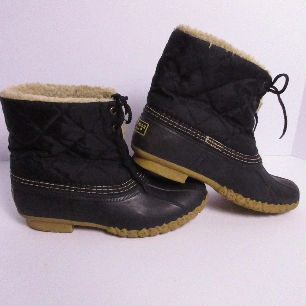 L.L. Bean Bean Boots Mens 10 Black Quilted Ankle Snow Duck Boots Fleece Lined